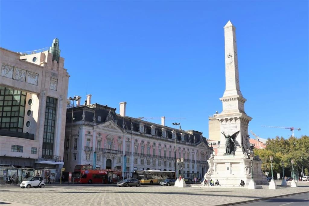 Mm3 Very Central Baixa-Rossio! Castle View And Free Parking! ลิสบอน ภายนอก รูปภาพ